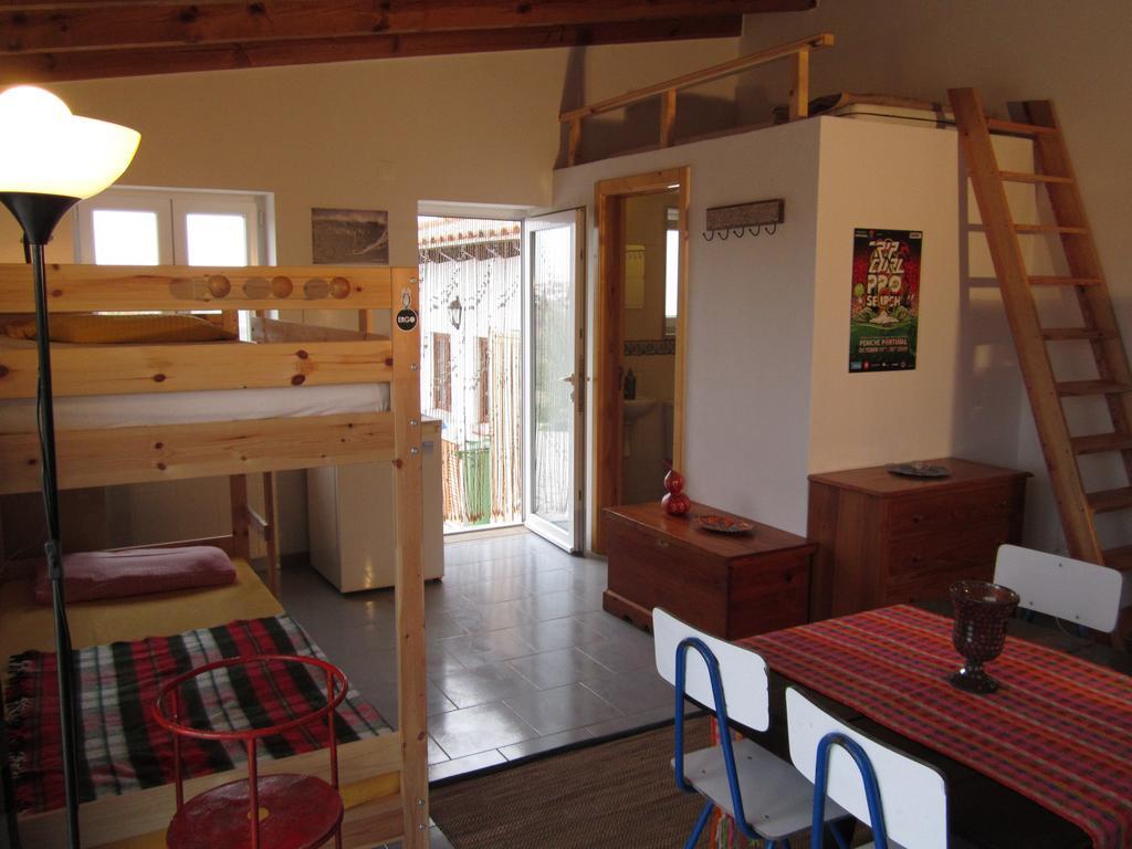 Auberge de jeunesse Da Silva Surfcamp à Areia Branca Extérieur photo