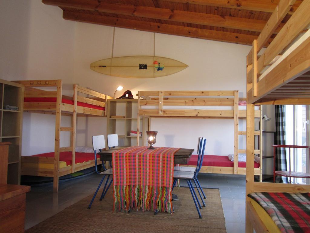 Auberge de jeunesse Da Silva Surfcamp à Areia Branca Extérieur photo