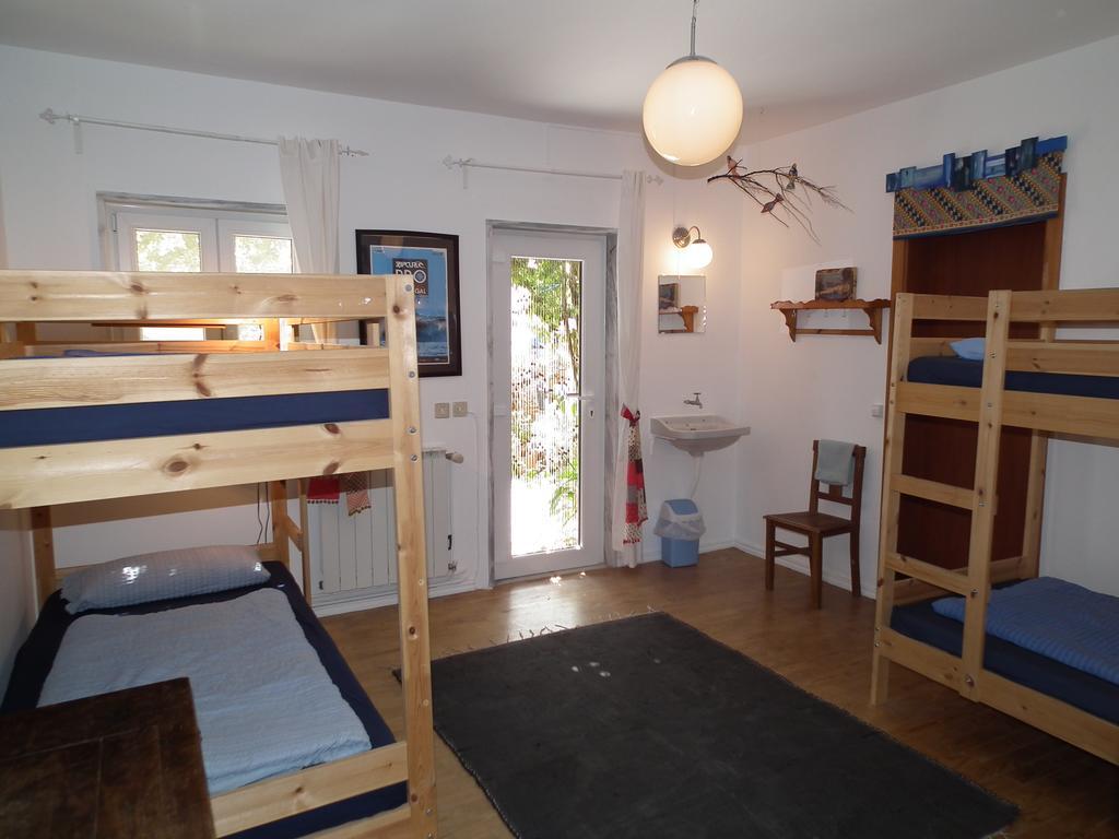 Auberge de jeunesse Da Silva Surfcamp à Areia Branca Extérieur photo