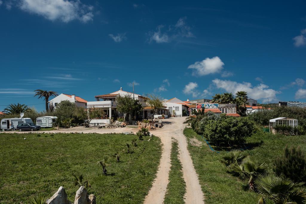 Auberge de jeunesse Da Silva Surfcamp à Areia Branca Extérieur photo